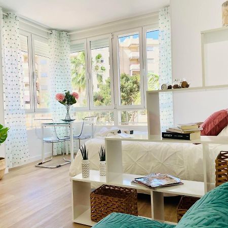トレモリノスLuxury Loft With Pool In The Centreアパートメント エクステリア 写真